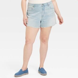 Universal Thread Women's Mid Rise 90s Baggy Jean Shorts in Size 26